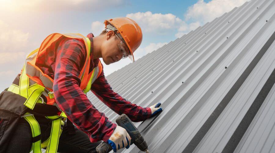 GAF certified roofer in Walthill, NE